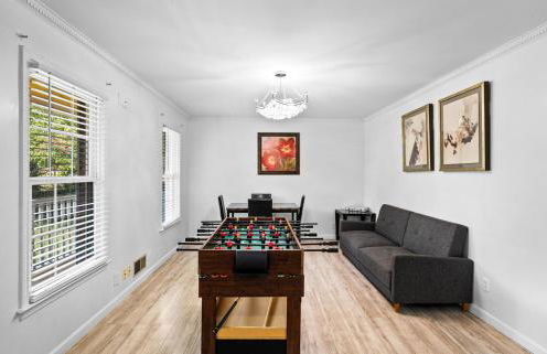 Lilburn Gateway with Game Loft, Fire Pit, Stone Mountain - Foto 52