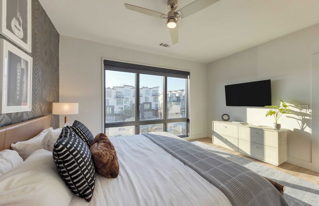New Modern 2bdr in Walkable Midtown w/ Gym, Pool Honkey-tonk by Avantstay - Foto 7