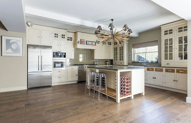 Holland Park Avenue VII by Onefinestay - Photo 9