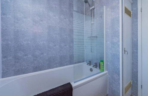 Newport - Sleeps 8 - Private Parking - Foto 34