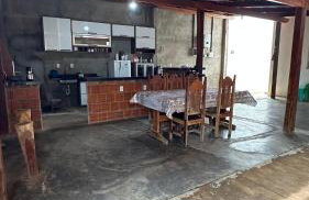 Casa familiar no Campestre, tranquila e bem localizada - Foto 2