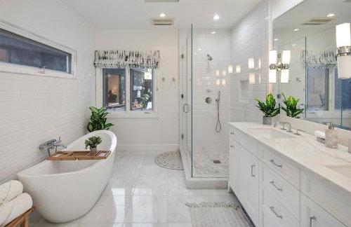 Studio City Stunning House with 5 bedrooms, Pool, Jacuzzi, Fire-pit, Guest House - Foto 21