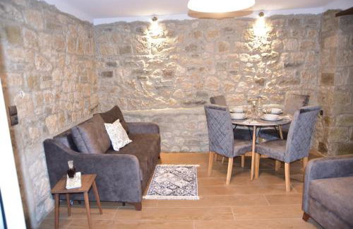 Elen's Suites Pramanta - Photo 51