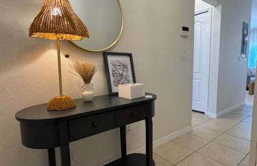 2335 Amazing 5BD Family Townhome Close to Disney - Foto 6