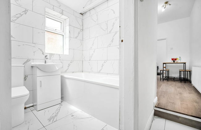 Apartment 1 Bedroom,sleeps6,parking - Foto 16