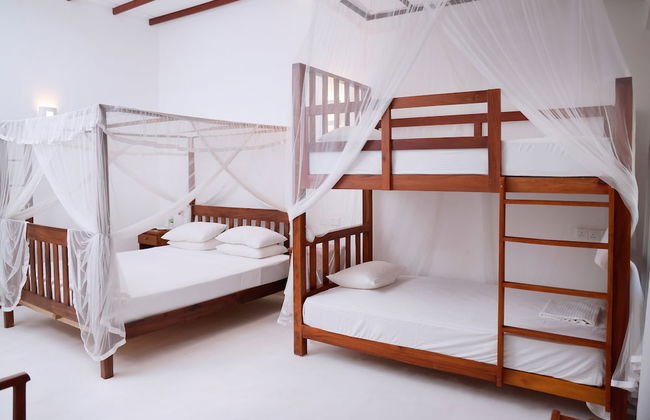 South Point Surf House - Whole Villa 5 Bedrooms (Sleeps 14) - Foto 3