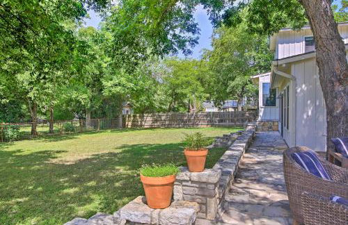 Beautiful Hill Country Cottage - Walk to Downtown! - Foto 39