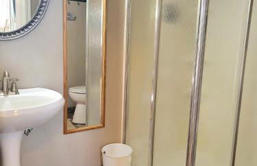 Pet-Friendly Cozy Studio Suite with Pond View & Spa Amenities - Foto 4