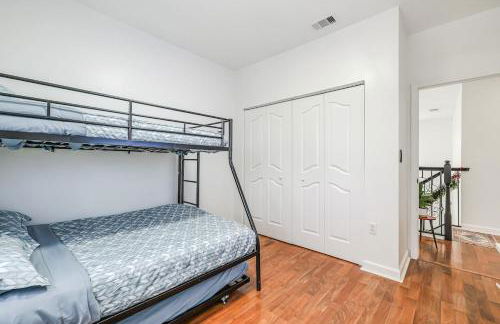 Modern Miami Home with Patio and Pool - Foto 16