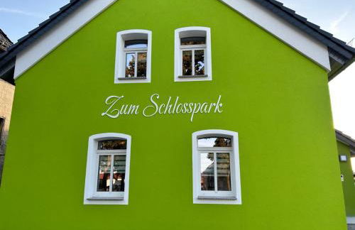 Apartment Zum Schlosspark Lauchhammer - Foto 1