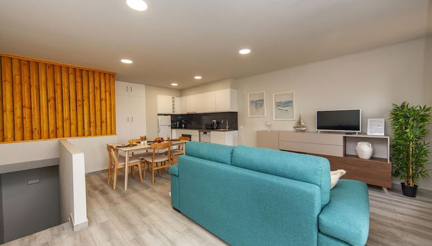 A15- Cliffside Beach Apartment by Dreamalgarve - Foto 3, Plano