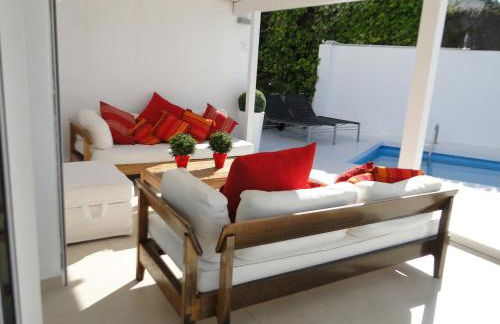 Villa Sitges Altavista Amazing View South oriented Calm Area AC Beach 2 minutes Drive and 18 minutes Walk - Photo 11