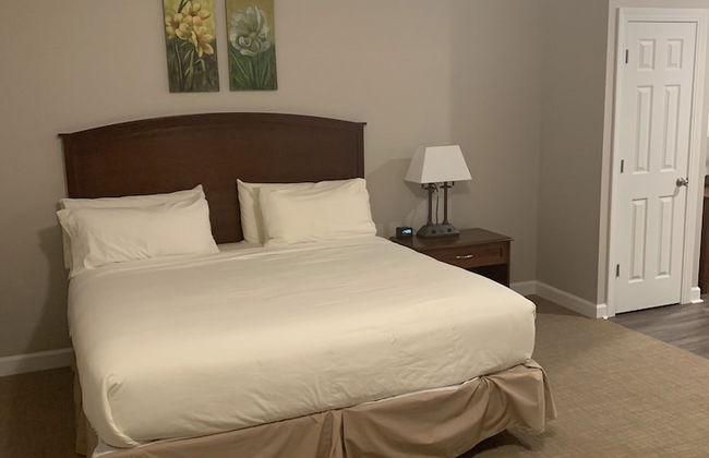 The Village at RiverLanding - Foto 17