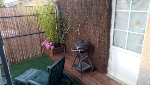 Maison avec Jacuzzi paisible et centrale - Photo 4