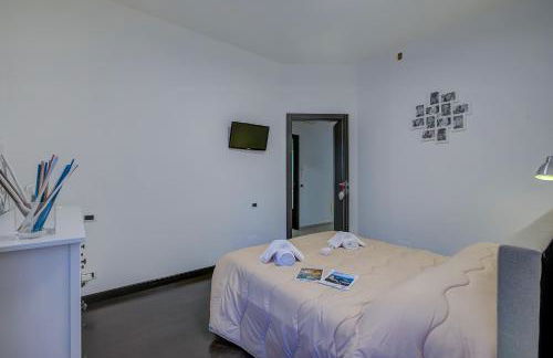 Asia Apartment Laveno Center - Happy Rentals - Photo 31