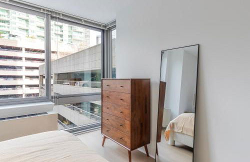 Blueground Long Island City pool nr Gantry Plaza NYC-2233 - Foto 18