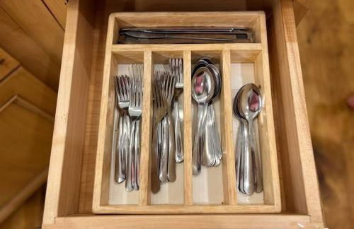 Secluded with Hot tub, Pool table, Arcade, Fishing andTheater Room - Photo 14