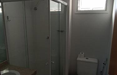 Excelente e moderno apartamento com linda vista - Photo 18