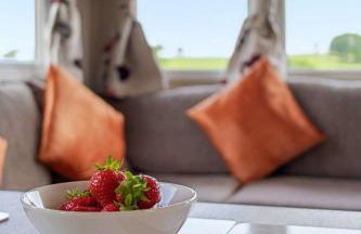 Hillside Splash Retreat -No Commercial Sign written Vehicles,Fishing Nearby & Communal Swimming Pool ,Pool open April to September - Foto 15