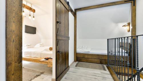 By Riverhill - Foto 5