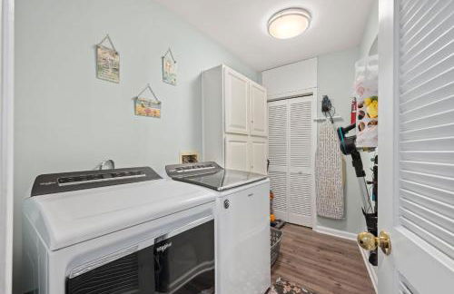 Crystal Shores 202 - Foto 31