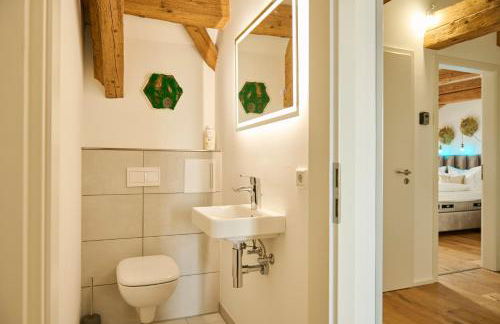 WOOD WORLD Luxury II Massage - Bergblick - Parken - Küche - Light Show - Trampolin - Foto 31