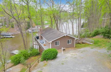 Treetop & Waterfront! Hot Tub, Kayaks, Game Room - Foto 37