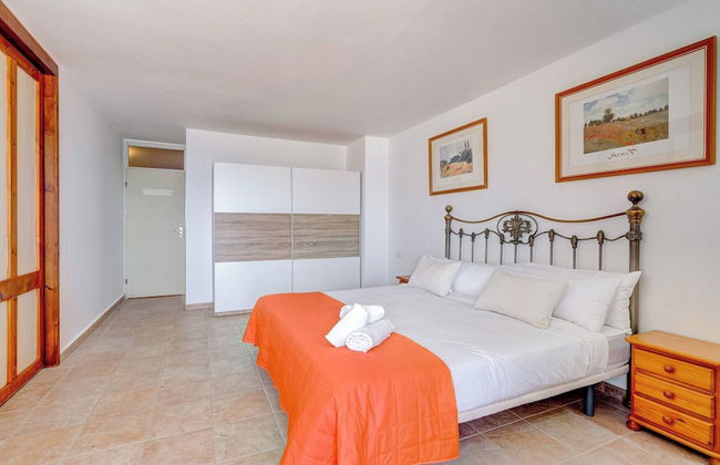 La Maravilla Over The Ocean No01 - Photo 3