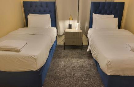 Garland Lovely House with Garden, Watford - Foto 25