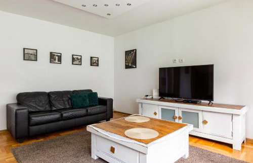 Gdynia Główna Spacious Apartment by BookingHost - Foto 1