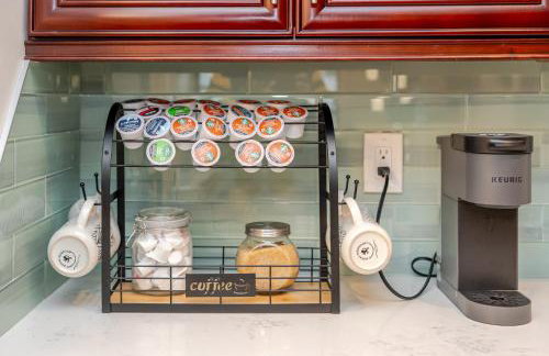 383 - 3BR Quincy - Chic House near Adams Park - Foto 5