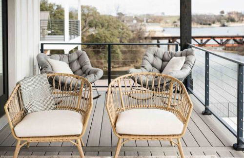 Luxury Lake LBJ Waterfront Home with Hot Tub and Boat Slip - Foto 59