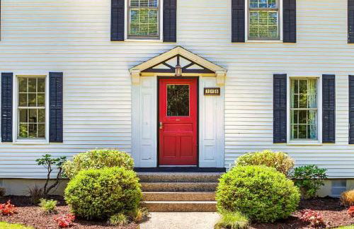 Blackstone on the Bluff with Lake Views Historic Home Family Friendly - Photo 9