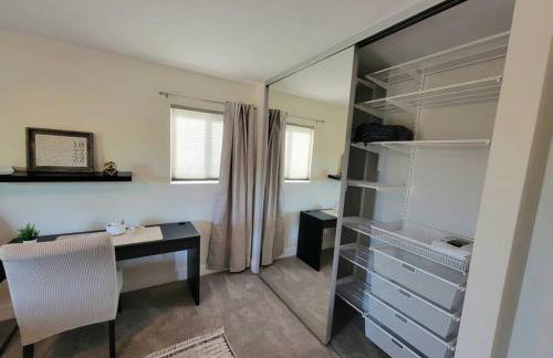 San Diego Oasis with Hot Tub, Gym, Outdoor Theater, Huge Yard - Foto 75