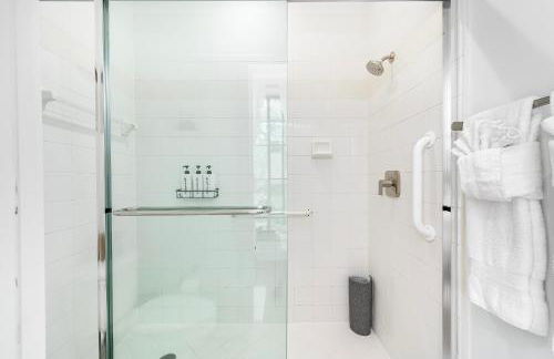 Bright open Townhome Delray Beach - Photo 13