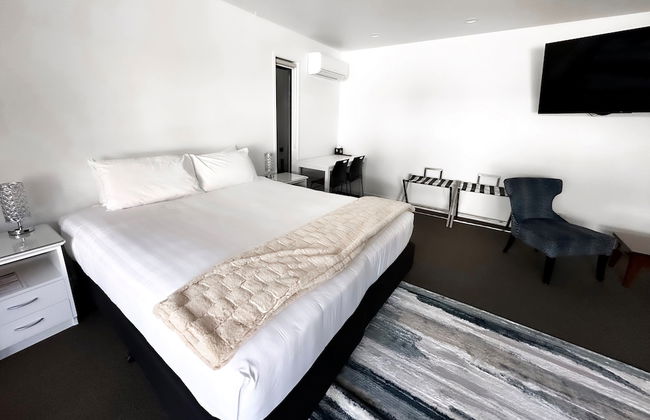 DeLorenzo's Studio Apartments - Foto 32