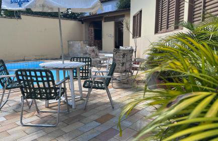 Casa com Piscina no Centro - 13 pessoas - Churrasqueira - Elegante - Foto 72