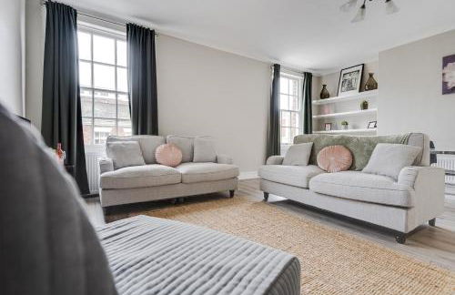 Central L1 Stay, Close to all Attractions, Parking Nearby - Foto 46