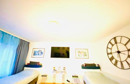 Welcome to Messe!-Two-Bedroom Apartment&Balcony - Foto 11