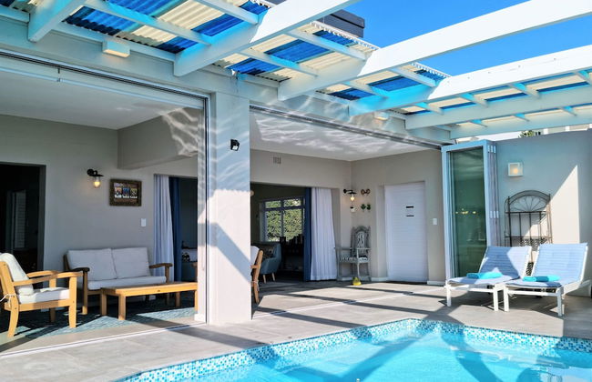 Die Badhuis, Gordons Bay - Photo 1