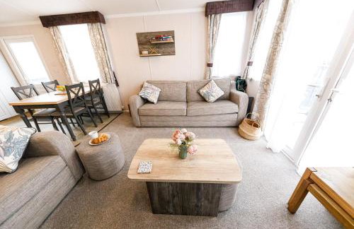 2Bed Whitley Bay Home - Free Parking, Close to beach & St Mary's Lighthouse - Photo 36