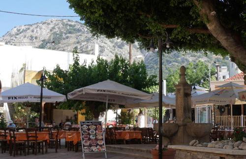 Lotza Traditional House Salakos - Foto 8