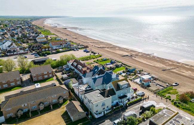 Blissful Bay Just a Stone s Throw Away - Foto 6