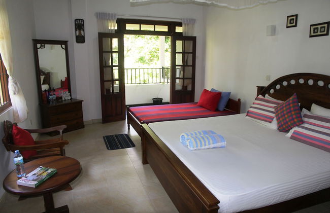 Riverside Homestay Apartments - Foto 1