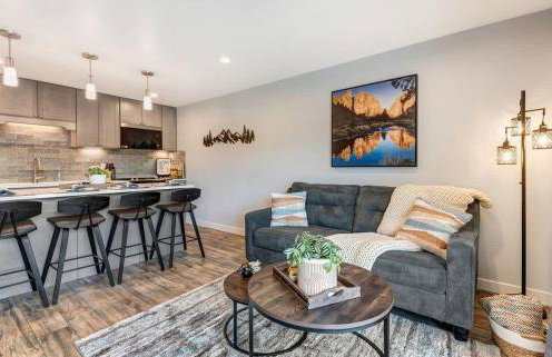 Gorgeous Condo With River View - Pool and Hot Tub - Foto 13