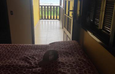 Cabo Frio, Piscina de frente pro Mar, Pé na areia - Foto 36