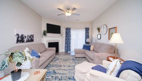 Main Floor Cozy 2 Bedroom Condo in Bettendorf - Foto 5