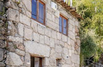 Casa à Beira da Água Gerês - Foto 15