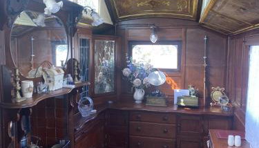 Vintage Showman's Wagon For Two Close to Beach - Photo 4