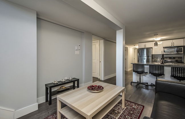 Spacious DAL & Downtown Apartments - Photo 45